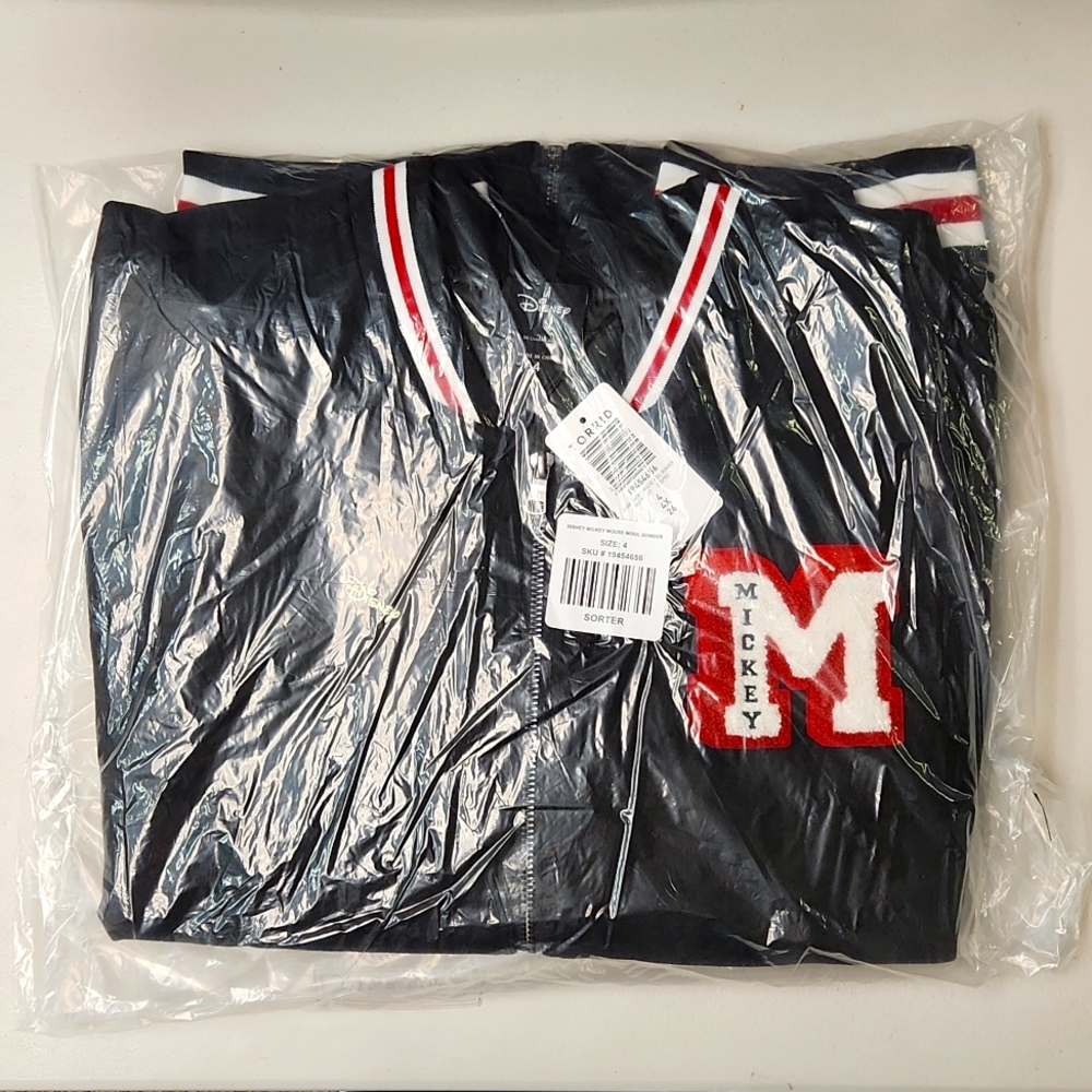 ❤️NWT TORRID BOMBER WOOL JACKET - MICKEY MOUSE ON FRONT & BACK PLUS SIZE - Picture 10 of 16